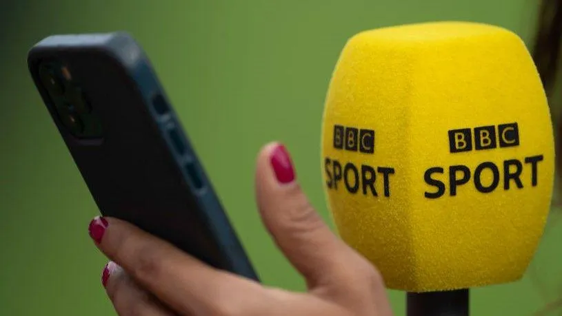 Chris Sutton's Predictions vs The Coral and Machine Learning
